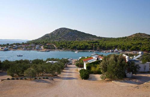 Diamond Coast Mobile Home - Photo 36