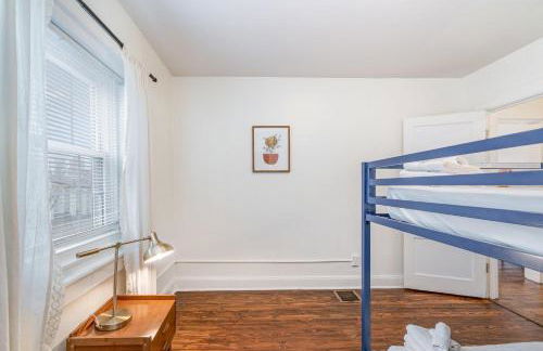 Flow - Sleeps 8 - Mins to Broadway and Germantown - Foto 21