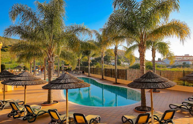 A24 - LuzBay Beach Apartment by Dreamalgarve - Foto 1