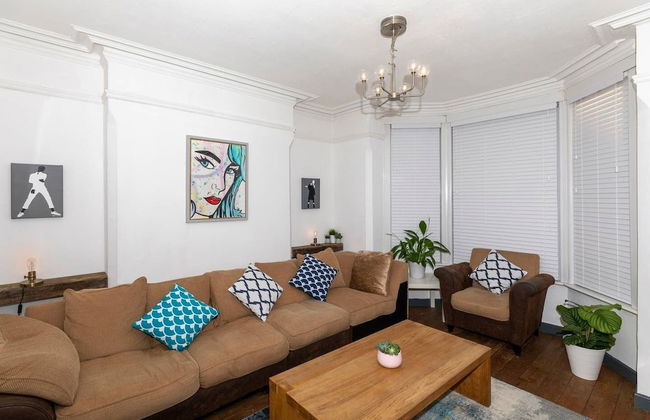 Arthouse Lovely Spacious 5 bed house - Foto 14