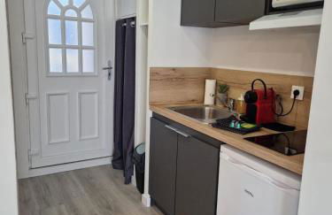 Faubourg des voyageurs 4 - Studio climatisé 2 personnes - proche axe autoroute - Photo 6