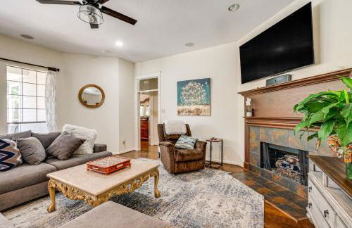 Near Cynthia Woods Mitchell Pavilion Family Home! - Photo 5