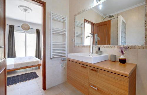 City center, private parking, AC, 6ppl. - Photo 8