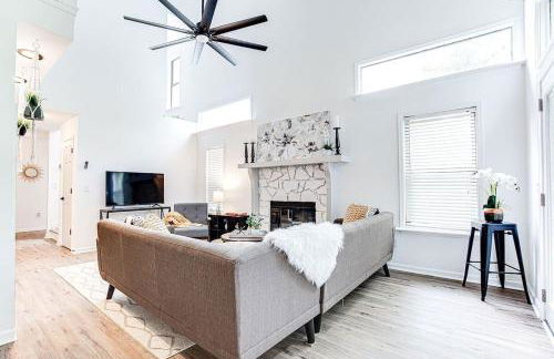 Scandi Chic-mins to KSU, Sleeps 5, wKing, pet friendly - Foto 15