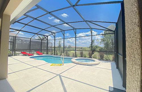 Marvelous Villa, South facing pool and hot tub, themed bedrooms near Disney - Foto 55