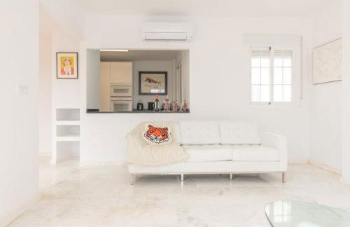 Luxury Penthouse: The Beacon at Punta de la Mona - Photo 32