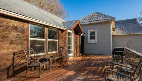 3BR Farmhouse with Views Near Hart Creek Trails - Foto 4