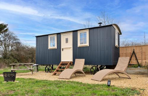 Finest Retreats - The Flower Hut - Photo 2