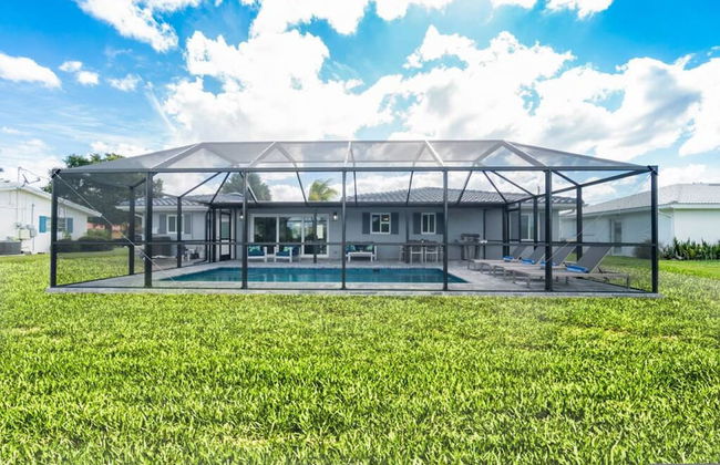 Villa Capri - Waterfront Retreat With Heated Pool - Foto 57