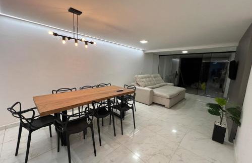 Triplex com hidro e piscina - Foto 13