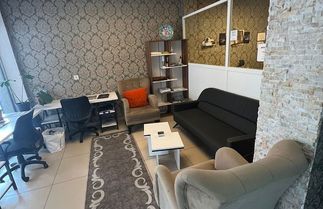 MASSA SUIT - Photo 2