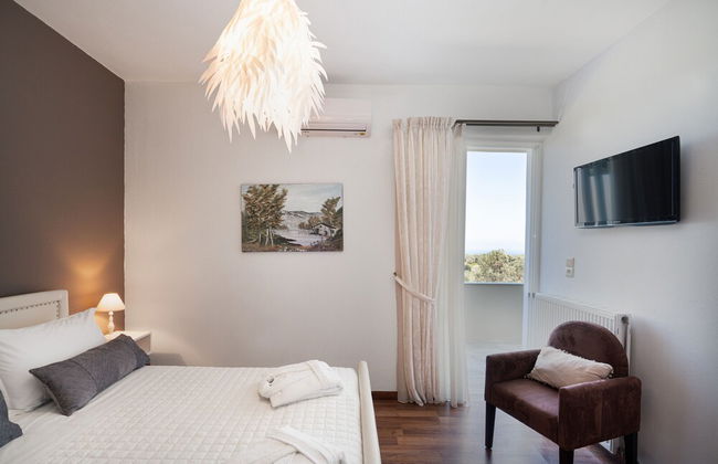 Superb Villa - Private Pool Jacuzzi Sauna Gym - Photo 18