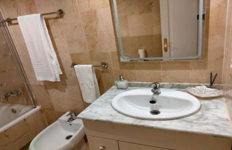 Apartamento en Marbella junto a campos de golf - Photo 7