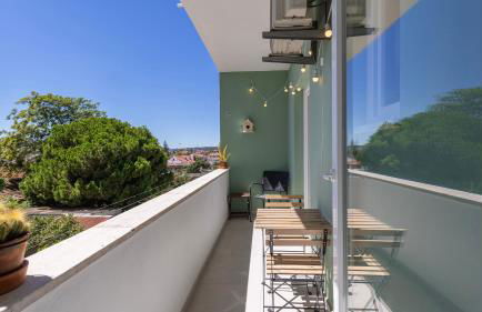 Charming Belém 3BDR Property by LovelyStay - Photo 10