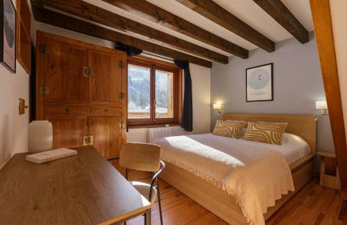 Cyclamens - Cosy Chalet 500m Flegere Cheminee Vue Garage - Foto 5