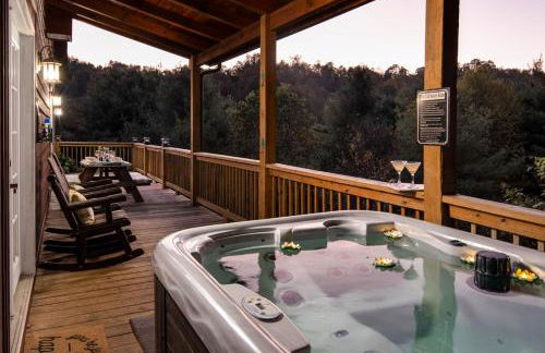 Mountain Retreat with Hot Tub, Game Room and Views - Foto 70