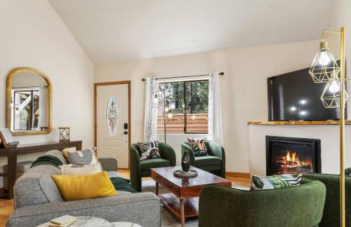 Riverfront w Cedar Hottub, Sauna, Movie Theatre - Photo 26