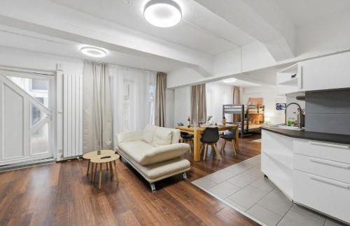 Yello Homes - Tiny Loft - 4 Personen - Flughafen - Foto 6