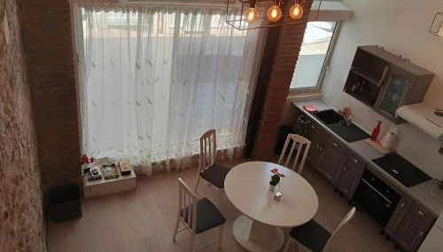 Appt climatisé, 4 à 6 couchages Tarn, Albi, Gaillac, Cordes, Wifi gratuit, boîte à clés, proche commodités et gare routière - Foto 1