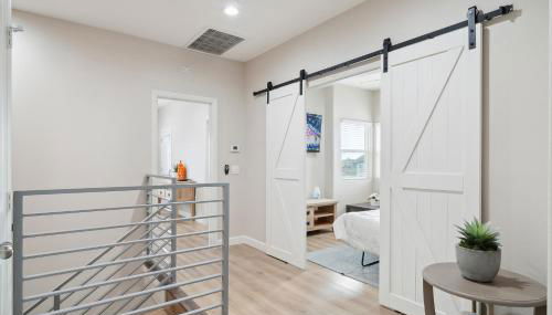 Amazing Value with High Comfort, 14 Guests for 4BR by Disneyland, Beaches, Rodeo 39 & More - Foto 5