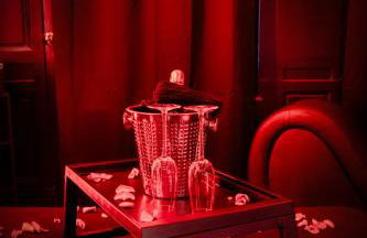 Love Room, L'interdit - Foto 9