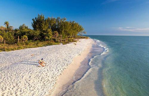 Florida Cottage with Pool in Fort Myers - Foto 26