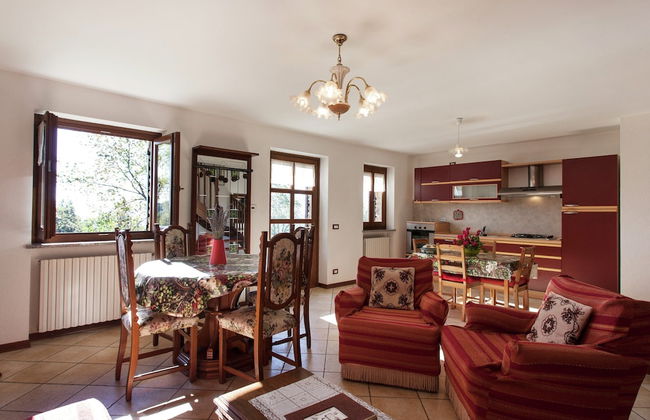 Apartment in Netro With Balcony and Views - Foto 10