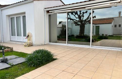 Havre de paix proche mer et village- Jardin et parking - Foto 7