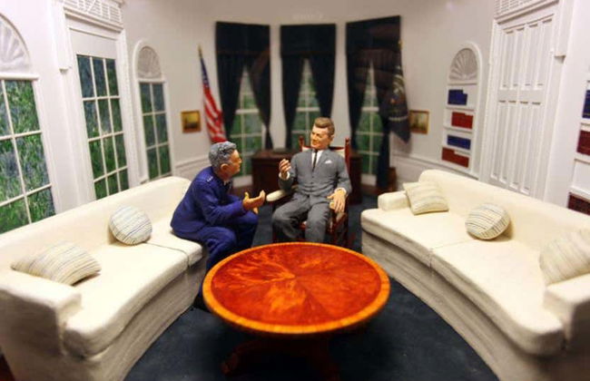 Ingresso do Mémorial de Caen - Foto 8