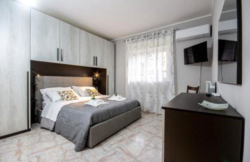 Etna Sunshine Apartments - Photo 18