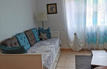 STUDIO 2 étoiles Rénové Proche des THERMES - Foto 15