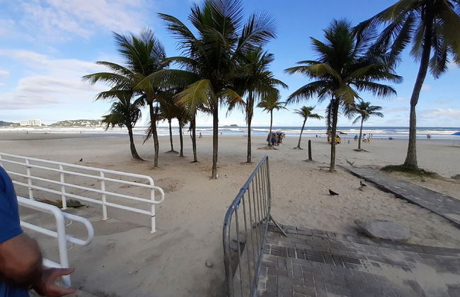 500m da Praia, BIWA Edifício com Piscina, 1garagem, WI-FI, Portaria 24hs, churrasqueira, playground, jardim, Centro do Guarujá, SP - Foto 24