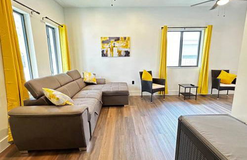 Sunny Delight Home Near Airport - Foto 2