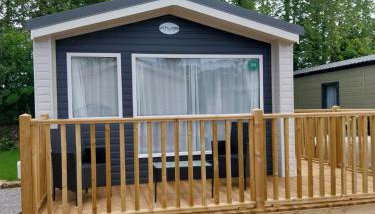 Luxury 6 berth Caravan Lytham - Photo 2