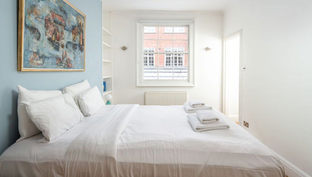 JOIVY Charming House in Kensington - Photo 2, Chambre