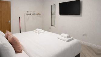 Modern Comfort for Longer Stays in Bury, 2-Bedrooms - Foto 4