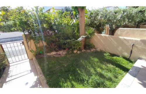 Casa pareada con piscina en la Costa Dorada - Foto 10