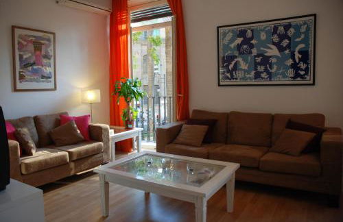 Reino de Valencia Apartments - Photo 7