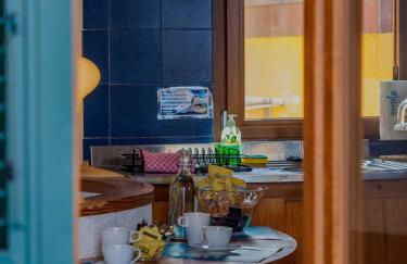 La Lampara Sea View Terrace Apartment With AC - Foto 27