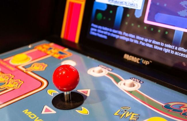 Upstay - Pristine Pool Palace - 7min to Rainey St - Photo 17