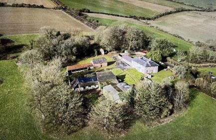 A Country Retreat in the Heart of Nature - Foto 79