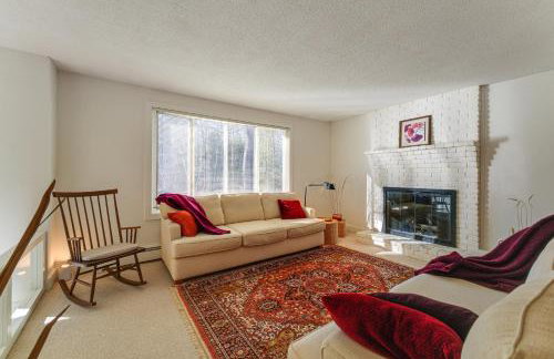 1 Mi to Maine Street! MCM-Style Home in Brunswick - Foto 6