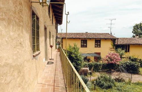 Maison typique avec vue sur les vignes des Langhe - Foto 25