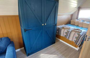 Cosy Countryside Cabin - Sleeps 2 Parking & Farm - Foto 16