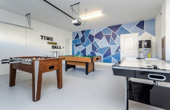 Ultimate 9bed 5Ba Champions Gate - Photo 17