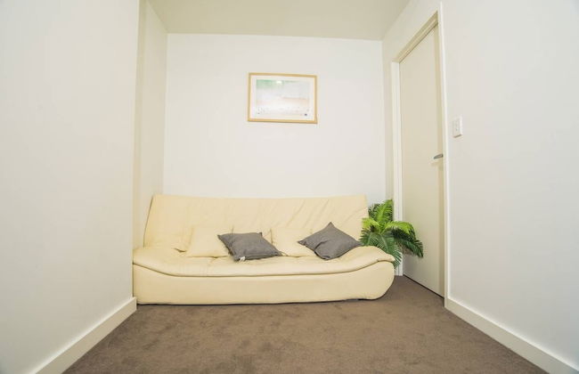 Cozy One Bed APT Closes To Airport In Arncliffe - Foto 9