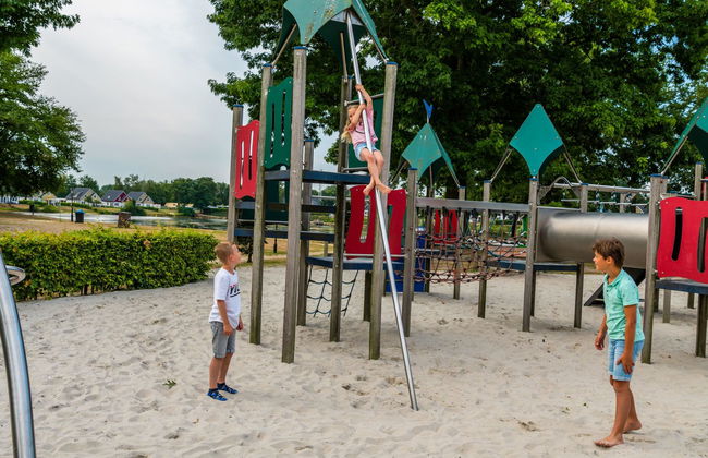 5 bedroom House in Susteren with swimming pool and terrace - Photo 24