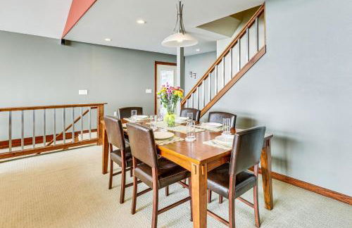 Spacious Edgerton Home with Private Beach and Views! - Foto 9