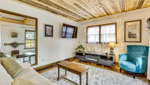 Walk to Downtown Eclectic Wisconsin Dells Home - Foto 4