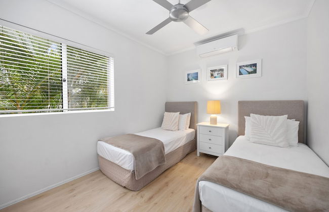 Noosa Outrigger Beach Resort - Photo 20